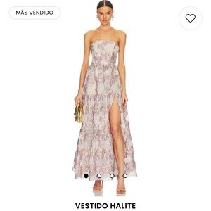 Elliatt halite gown in XS never worn